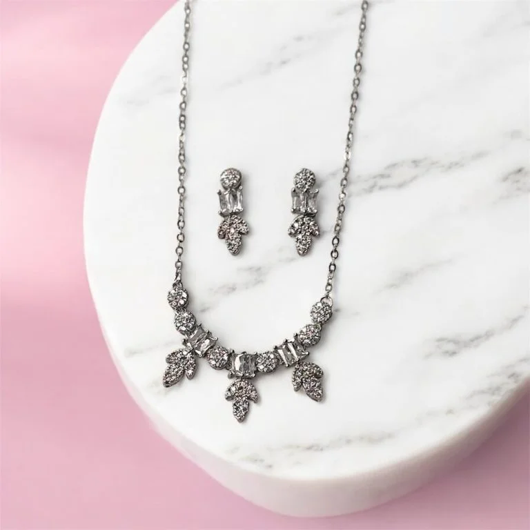 نیمست زنانه سواروسکی طرح جواهر مدل باگت2